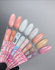 Cover base - Nr 8 , 13 ml, Lunamoon
